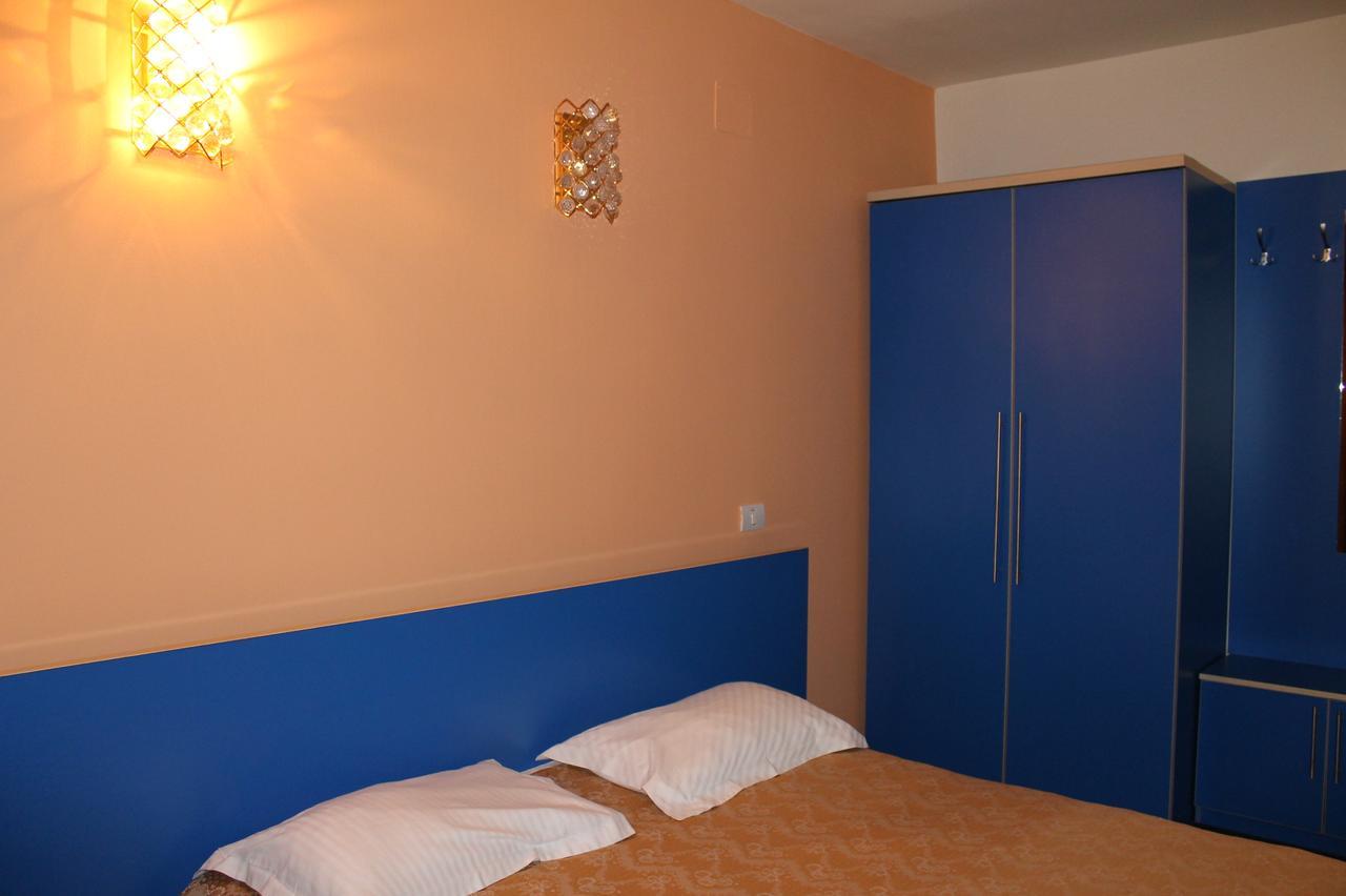 Moticica Hotel Timisoara Exterior foto